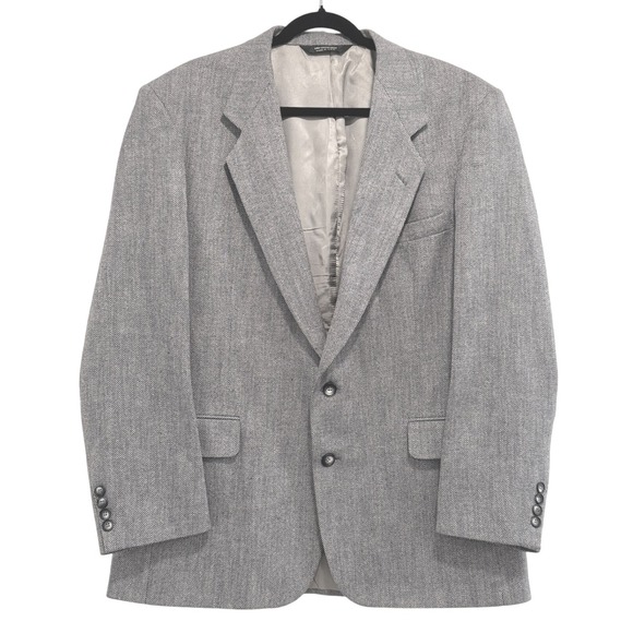 VTG! John Alexander Herringbone Tweed Blazer‎ Sport Coat Two Button Gray 48 USA